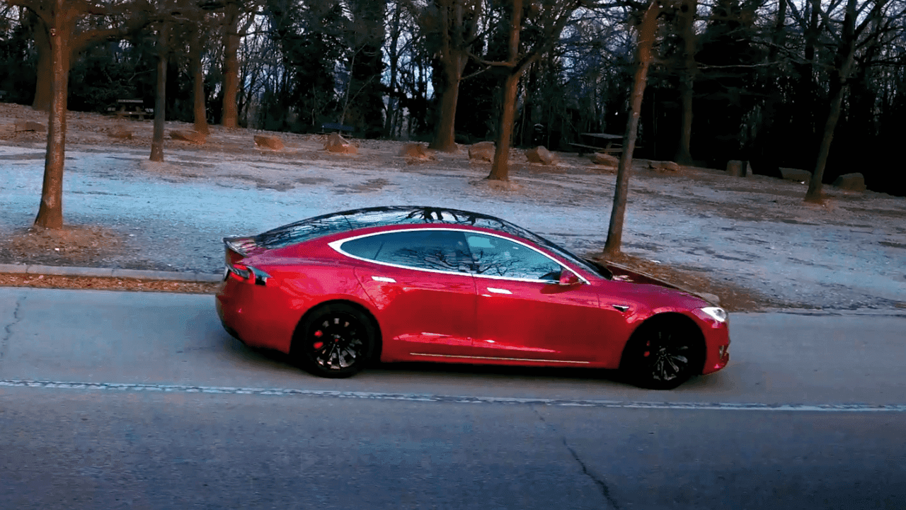 TESLA Model S, Faster Than Dreams