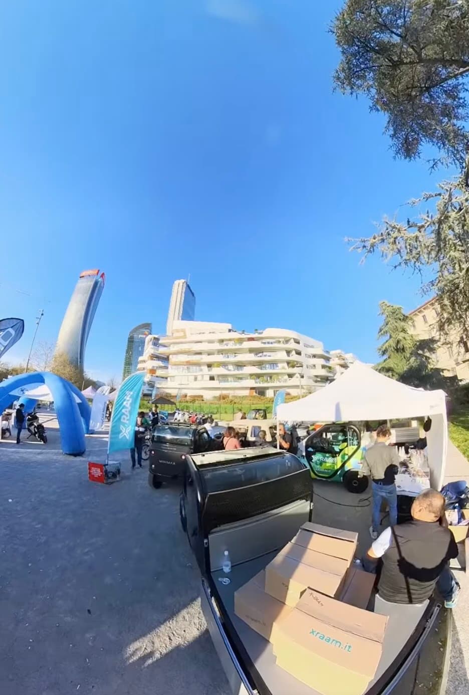 Play video: XRAAM – evento Emoving Days - Social Video 1